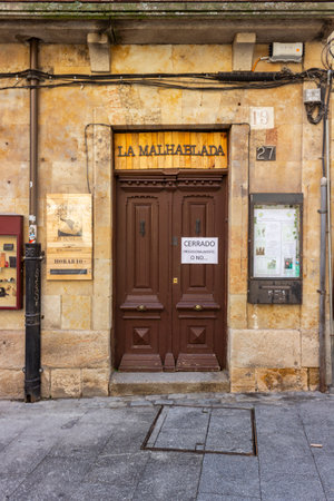 Salamanca, Castilla y Leon, Spain - January 19, 2021: Local mini theater called La Malhablada in the center of the city. The Bad Spokenのeditorial素材