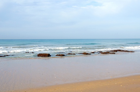 the atlantic in the algarveの写真素材
