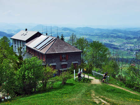 Farms and pastures of the ZÃ¼rchersmÃ¼hle village - Canton of Appenzell Ausserrhoden, Switzerlandの写真素材