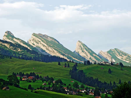 Mountain massive Churfirsten, between river valleys Thurtal and Seeztal - Canton of St. Gallen, Switzerlandの写真素材
