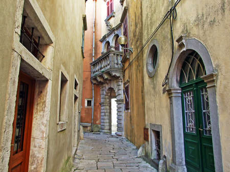 Old town with cultural and historical sights of Labin - Istria, Croatia (Stara gradska jezgra sa tradicijskom arhitekturom i kulturno-povijesnim znamenitostima grada Labina - Istra, Hrvatska)の写真素材