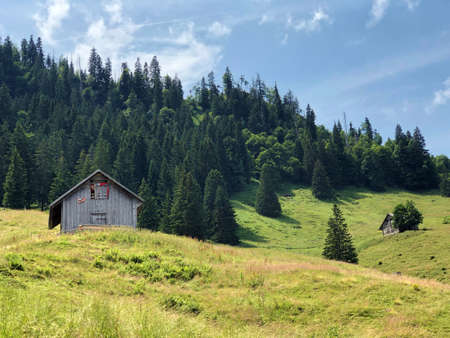 Traditional architecture and farmhouse in the valley of Lake Sihlsee, Gross - Canton of Schwyz, Switzerland (Kanton Schwyz, Schweiz)の写真素材