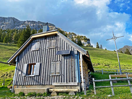 Traditional rural architecture and family livestock farms on the slopes of the Pilatus mountain massif, Alpnach - Canton of Obwalden, Switzerland (Kanton Obwald, Schweiz)の写真素材