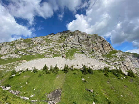 Alpine peak Haupt or BrÃ¼nighaupt (Bruenighaupt oder Brunighaupt) in the Uri Alps mountain massif,...