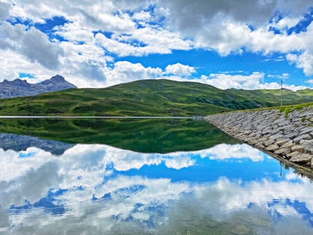 The alpine lake Tannensee or Tannen Lake in the Uri Alps mountain massif, Kerns - Canton of Obwalden, Switzerland (Kanton Obwald, Schweiz)の写真素材