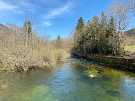 The course of the river Orbe between the cave or spring and the settlement of Vallorbe (der Fluss Orbe or le fleuve de l'Orbe), Vallorbe - Canton of Vaud, Switzerland (Kanton Waadt, Schweiz)の写真素材