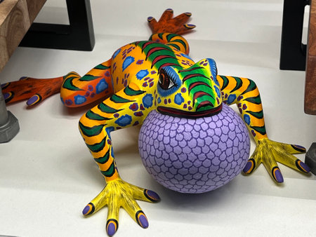 Artistically shaped and brightly painted animal figurines in the window of a pet store - ZÃ¼rich (ZÃ¼rich or Zuerich), Switzerlandの写真素材