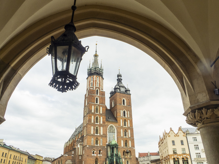 Kracow, Poland-Junie 10,2015:
main square in Cracow with the cathedral, St. MaryÂ´s Basilicaのeditorial素材