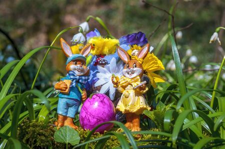 happy easter time decoration with beautiful flowers