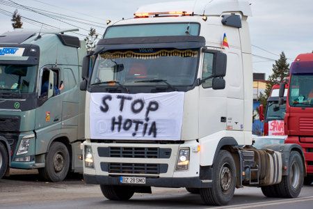 Romanian transporters and farmers protest, Afumati, Ilfov, Romaniaのeditorial素材