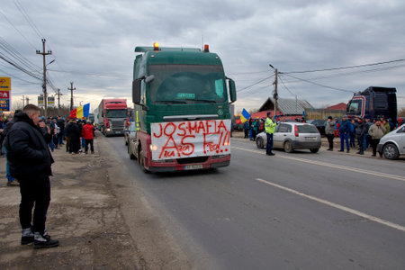 Romanian transporters and farmers protest, Afumati, Ilfov, Romaniaのeditorial素材