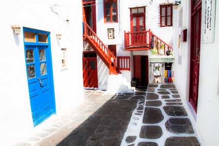 A typical narrow alley in the town of Mykonos, Greece ( HDR image )の写真素材