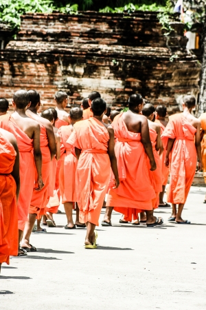Monks in Ayutthaya, Thailandのeditorial素材