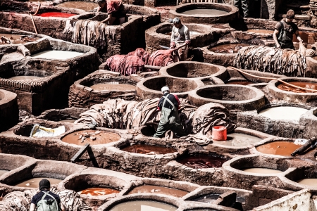 Tanneries of Fes, Morocco, AfricaOld tanks of the Fez's tanneries with color paint for leather, Morocco, Africaのeditorial素材