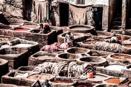 Tanneries of Fes, Morocco, AfricaOld tanks of the Fez's tanneries with color paint for leather, Morocco, Africaのeditorial素材