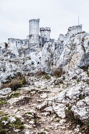 The old castle ruins of Ogrodzieniec fortifications, Poland. のeditorial素材
