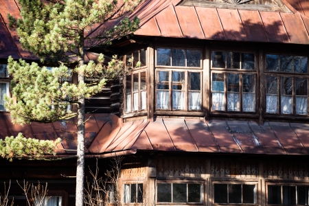 Traditional polish wooden hut from Zakopane, Poland.のeditorial素材