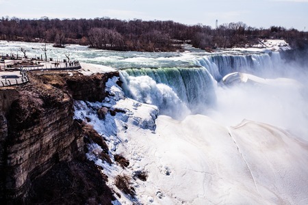 Niagara Falls in winter. の写真素材