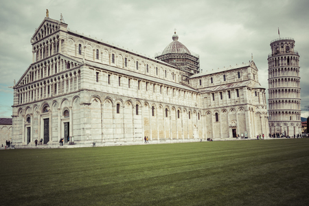 PIZA, ITALY - 10 MARCH, 2016: View of Leaning tower and the Basilica, Piazza dei miracoli, Pisa, Italyのeditorial素材