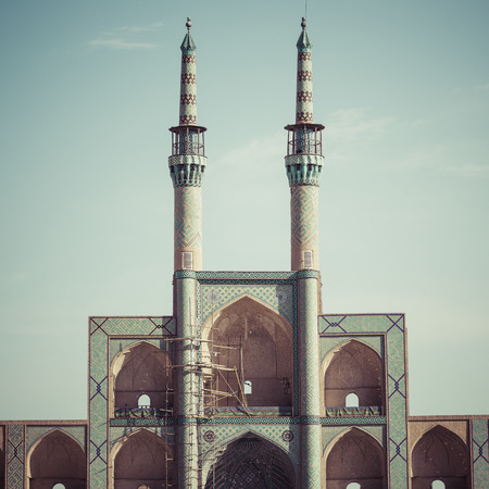 YAZD, IRAN - OCTOBER 07, 2016: Amir Chakhmaq Complex in Yazd, Iranのeditorial素材