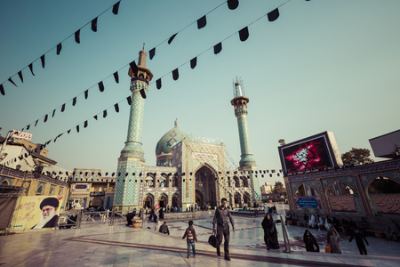 TEHERAN, IRAN - OCTOBER 03, 2016: People walking around Emamzadeh Saleh in Teheran, Iran.のeditorial素材