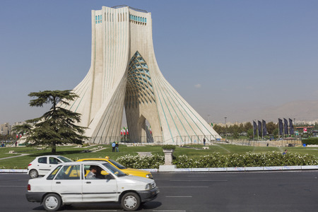 TEHERAN, IRAN - OCTOBER 03, 2016: Azadi Tower located at Azadi Square in Teheran city, Iran.のeditorial素材