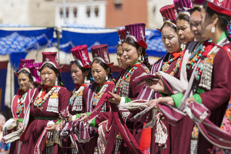 LEH, INDIA - SEPTEMBER 20, 2017: Unidentified artists in Ladakhi costumes at the Ladakh Festival on September 20, 2017, Leh, India.のeditorial素材