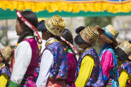 LEH, INDIA - SEPTEMBER 20, 2017: Unidentified artists in Ladakhi costumes at the Ladakh Festival on September 20, 2017, Leh, India.のeditorial素材