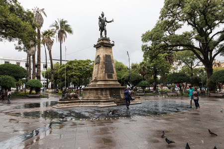 SUCRE, BOLIWIA - FEBRUARY 08, 2018:  Main square and the statue of Jose Antonio de Sucre. Sucre is the constitutional capital of Bolivia. Traditional colonial architecture, white houses.のeditorial素材