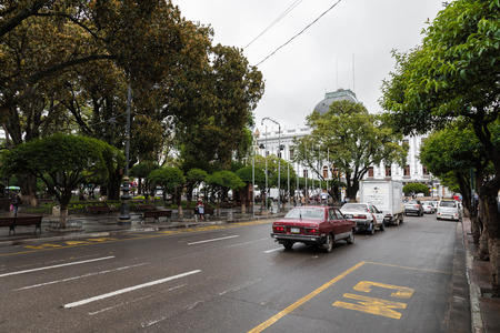 SUCRE, BOLIWIA - FEBRUARY 08, 2018: Sucre is the constitutional capital of Bolivia. Traditional colonial architecture, white houses.のeditorial素材