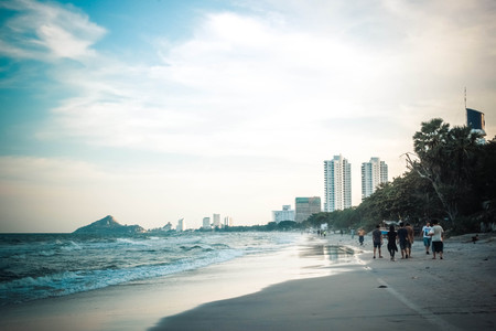 Hua-hin, Thailand, 26 november 2015. Sea and the blue sky on city backgroundのeditorial素材
