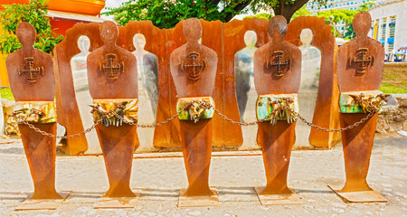 Monumento "Tutti Potenziali Bersagli" opened on 25 April 1995 , on the occasion of the celebrations of the fiftieth anniversary of the Liberation. Tthe monument " all potential targets " is dedicated to the victims of Nazism and racism, and more ' generalのeditorial素材