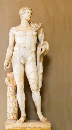 The statue of  the man in Vatican Museum.のeditorial素材