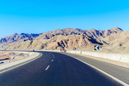 Eastern desert, Egypt - January 13, 2015: Landscape view from the road to Luxorのeditorial素材