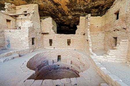 A view of a cliff dwelling at Mesa Verde National Parkの写真素材
