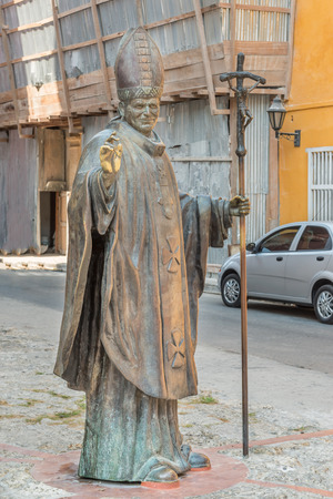 Cartagena, Colombia - March 22, 2107: Colombia, Cartagena, statue of Pope John Paul II, behind the cathedral, commemorating 1986 visitのeditorial素材