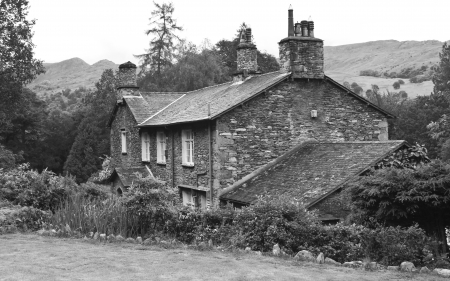 Old stone cottage in countrysideのeditorial素材