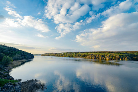 April view to the Dnieper, directly to the island Khortytsya