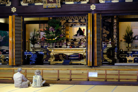 Kyoto Japan - Higashi Honganji Buddhist Temple interiorのeditorial素材