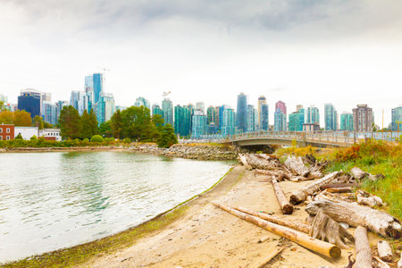 vancouver August 2015 also on cloudy days there is an airplane service that flies tourists around the city and around it to admire nature from aboveのeditorial素材