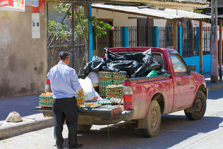 Ecuador June 2018 A pick up is delivering eggs in the small shops of Vilcabamba townのeditorial素材