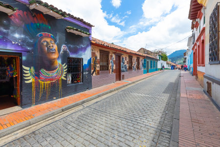 Bogota,  Colombia  March 31 Candelaria district in the historic center of Bogota is a spotlight to visit for its coloured buildings, bars, restaurants and artesanal shops. Shoot on March 31, 2019のeditorial素材