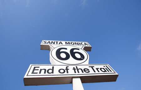 route 66 ends in Santa Monicaの写真素材