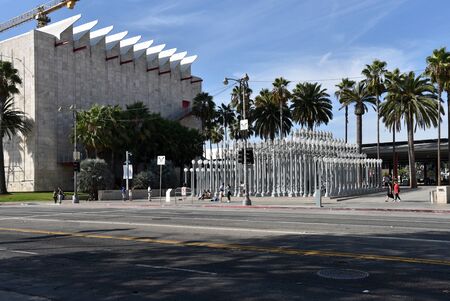 LOS ANGELES, CA/USA  - SEPTEMBER 20, 2018:  The Los Angeles County Museum of Art with the Urban Light sculpture in the forecourt.のeditorial素材