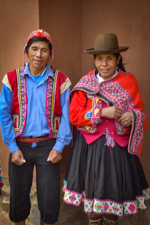 Sacred Valley, Cusco, Peru - Oct 13, 2018: An indigenous Quechua man and woman in the Yachaq community of Janac Chuquibambaのeditorial素材