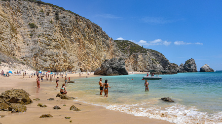 Sesimbra, Portugal - July 27, 2019: Praia Ribeira do Cavalo, a hidden beach near the town of Sesimbra, Portugalのeditorial素材