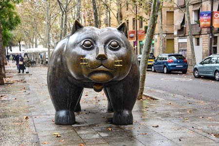Barcelona, Spain - 24 Nov, 2021: The cat (El Gat) sculpture by Botero, Rambla del Raval, Barcelona, Catalonia, Spainのeditorial素材