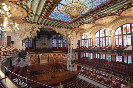 Barcelona, Spain - 23 Nov, 2021: Interior view of the Palau de la Musica Catalana or Palace of Catalan Music, Barcelona, Catalonia, Spainのeditorial素材