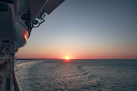 An image of a sunset at the Elbe Germanyの写真素材
