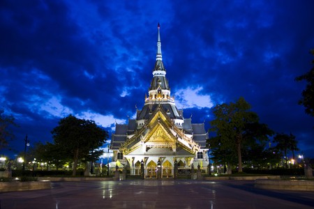 The ordination hall in Sothorn temple, Thailandの写真素材